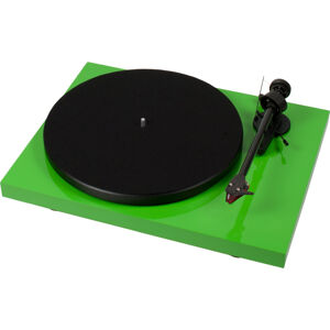 Pro-Ject Debut Carbon (DC) + 2M Red High Gloss Green